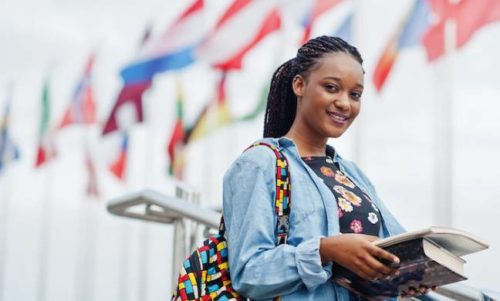 Studieren im Ausland: Beste Länder, Tipps zur Bewerbung und Checkliste